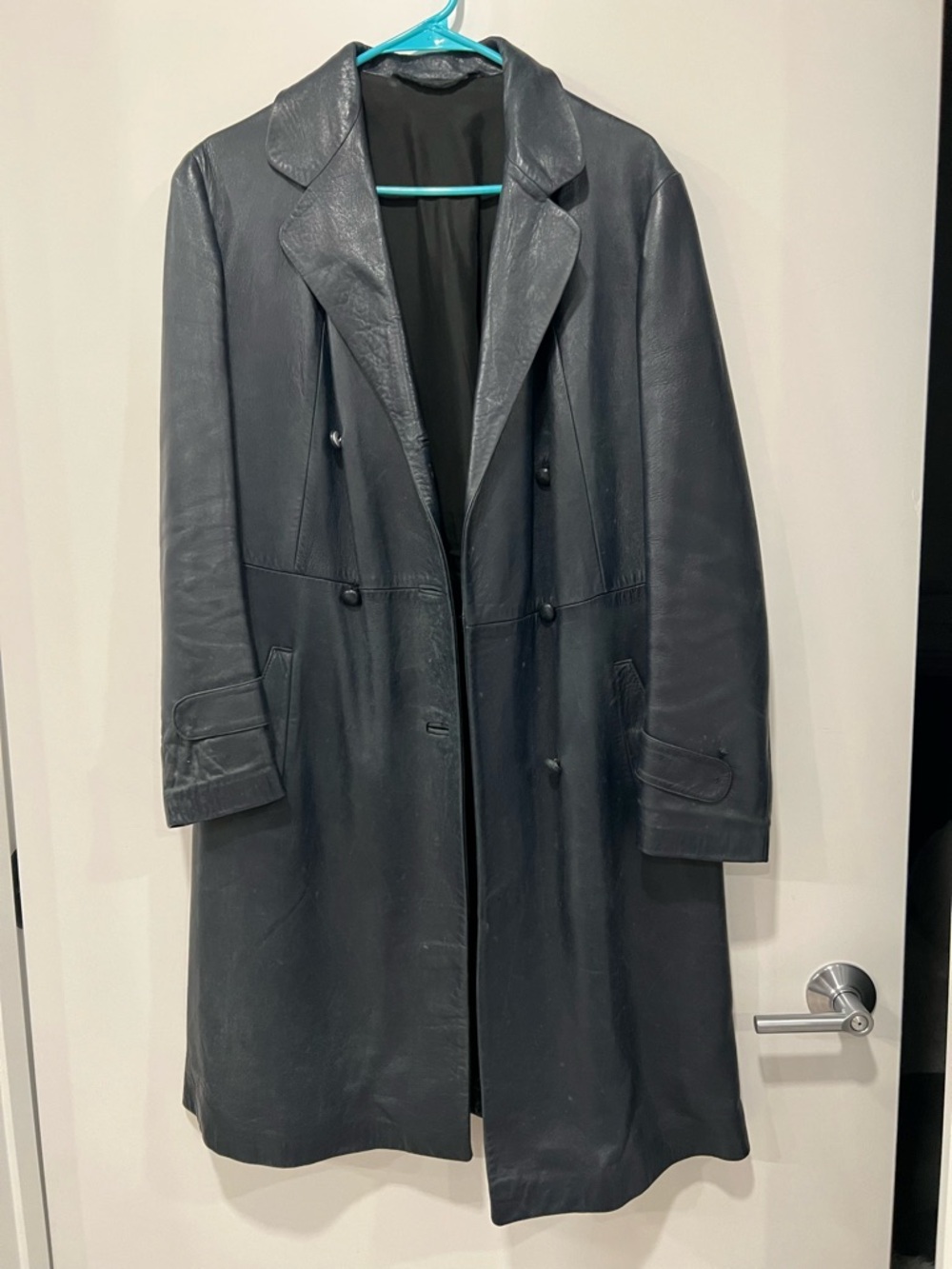 “Vintage 70s” Classic NAVY Leather Double-Breasted Trench Coat